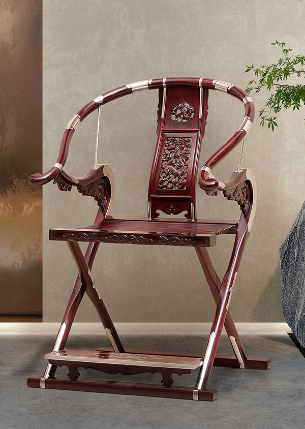 苏州小叶紫檀透雕麒麟纹交椅家具器型